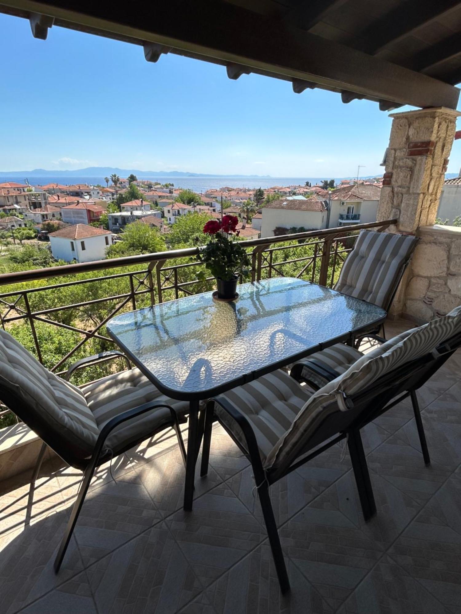 Stone House In Afytos Apartment Exterior foto