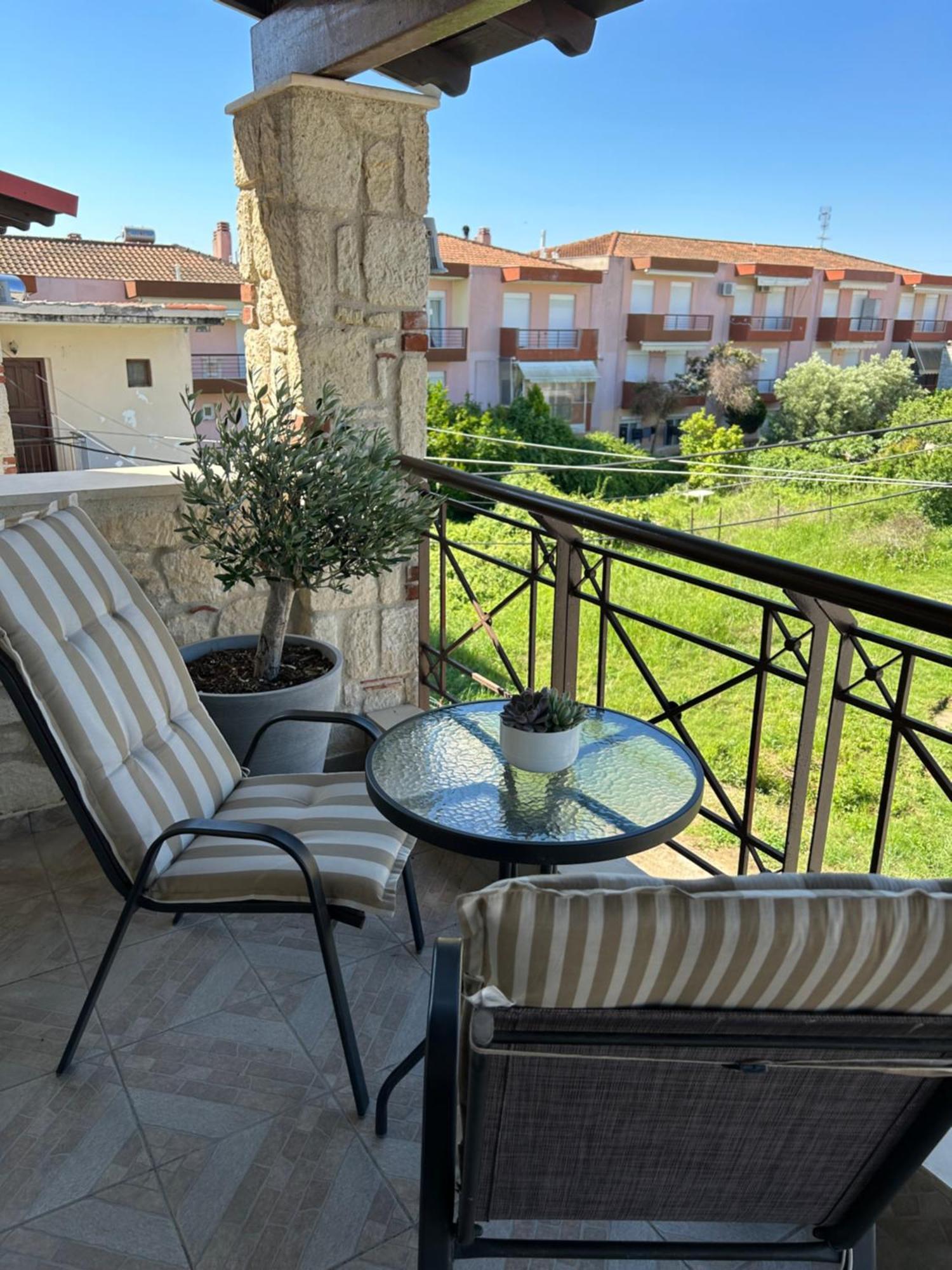 Stone House In Afytos Apartment Exterior foto